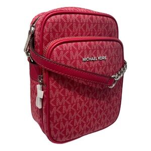 MICHAEL KORS Jet Set Travel Medium Signature Logo Crossbody Flight 
DK RASPBERRY